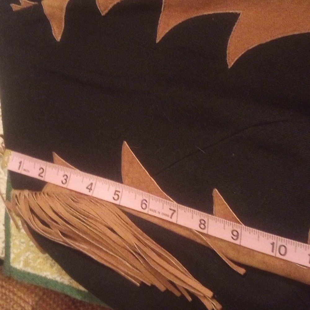 Elegant Women's Leather Jacket - Black and Brown - Picture 11 of 11